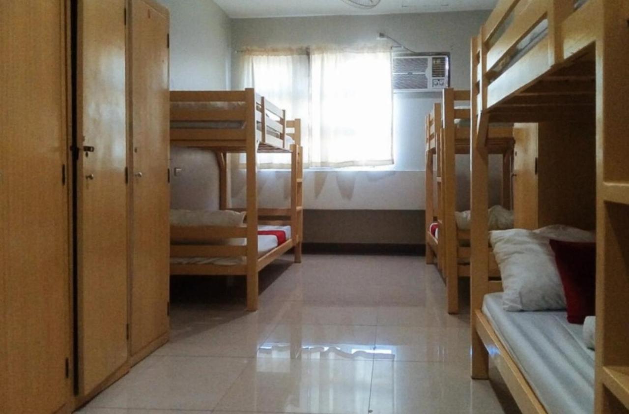 Готель Reddoorz Near Cebu Metropolitan Cathedral Екстер'єр фото