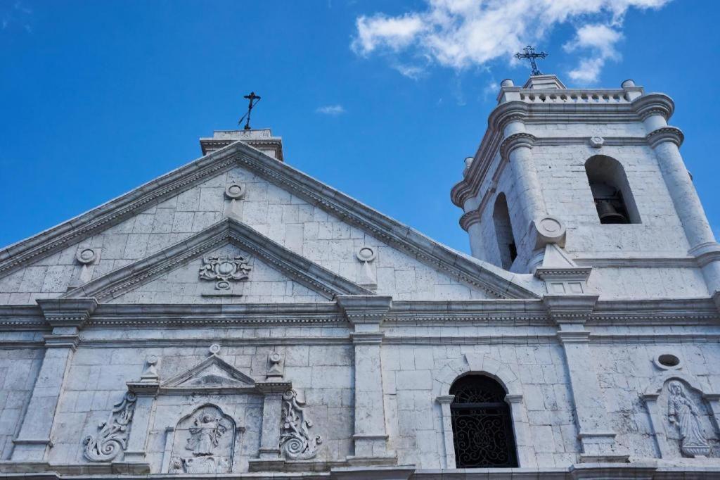 Готель Reddoorz Near Cebu Metropolitan Cathedral Екстер'єр фото