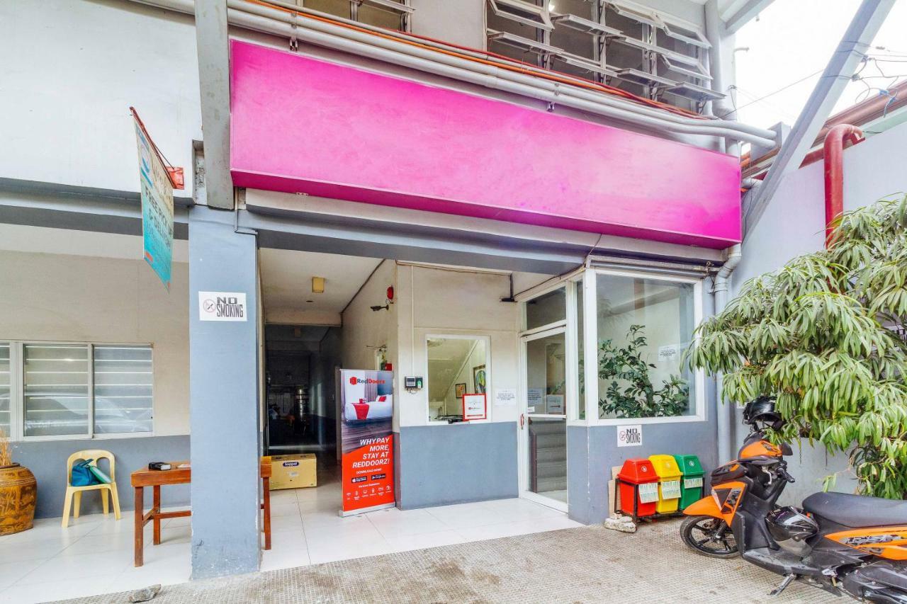Готель Reddoorz Near Cebu Metropolitan Cathedral Екстер'єр фото