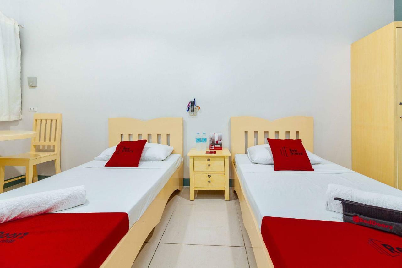 Готель Reddoorz Near Cebu Metropolitan Cathedral Екстер'єр фото